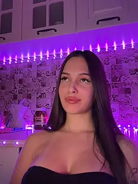 Snapshot of EricaWalls chatting on 7, 2, 2025 EricaWalls online show from 7, 2, 2025