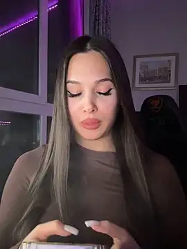 Snapshot of EricaWalls chatting on 27, 11, 2025 EricaWalls online show from 27, 11, 2025