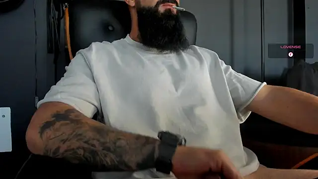 axxelrich  online show from 14, 9, 2025