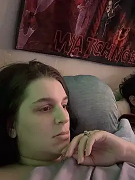 Snapshot of menaceswife chatting on 2, 2, 2025 menaceswife online show from 2, 2, 2025