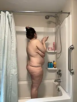 Snapshot of menaceswife chatting on 10, 3, 2025 menaceswife online show from 10, 3, 2025