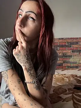 kriszy baby online show from 14, 2, 2025