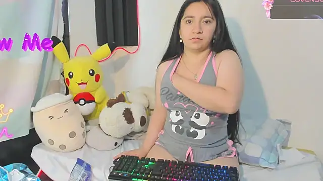 Snapshot of litle_mily_ chatting on 27, 6, 2026 litle mily online show from 27, 6, 2026