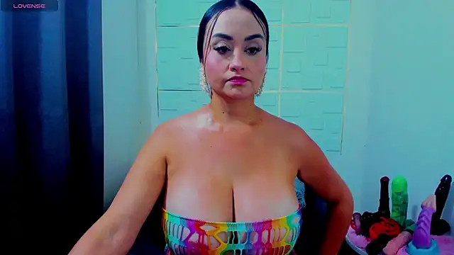 IsaSixty9 online show from 8, 3, 2025