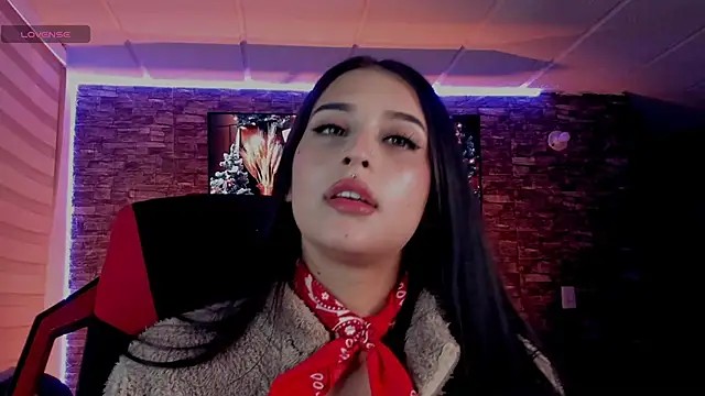 Snapshot of Charlotte_greys chatting on 29, 11, 2025 Charlotte greys online show from 29, 11, 2025