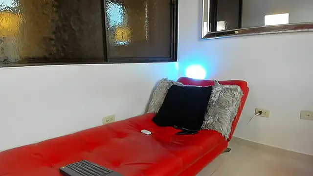 julian wallace online show from 25, 3, 2026