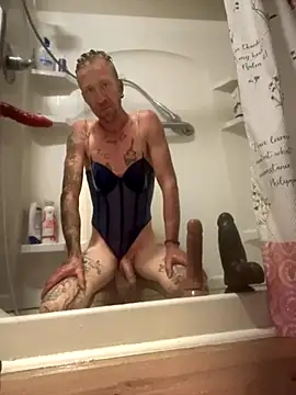 bentoverblonde online show from 15, 9, 2025