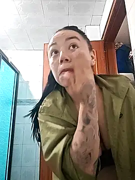 helena smith online show from 22, 10, 2025