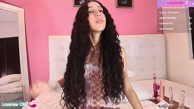 Snapshot of Beautifulskinny18 chatting on 10, 3, 2025 Beautifulskinny18 online show from 10, 3, 2025