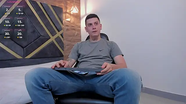 Yeiko Romero  online show from 21, 3, 2025