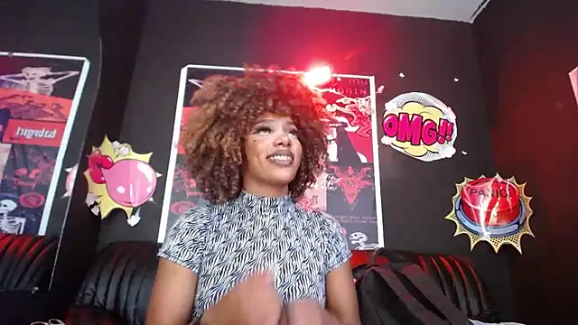 Snapshot of TIFFANYYSTAR chatting on 10, 1, 2025 TIFFANYYSTAR online show from 10, 1, 2025