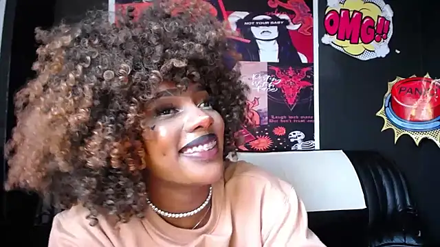 Snapshot of TIFFANYYSTAR chatting on 25, 2, 2025 TIFFANYYSTAR online show from 25, 2, 2025