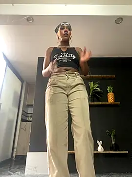 Snapshot of TIFFANYYSTAR chatting on 30, 9, 2025 TIFFANYYSTAR online show from 30, 9, 2025