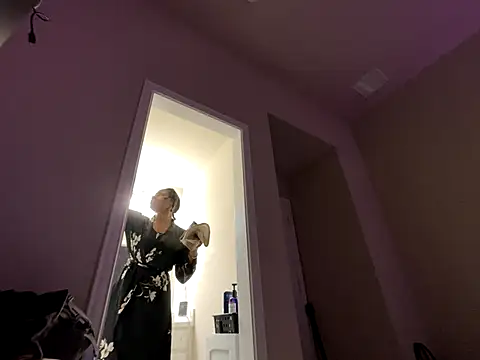 wynterheat online show from 10, 9, 2025