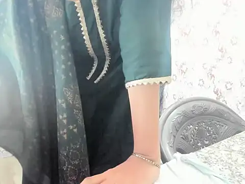 Snapshot of aarjulove chatting on 29, 1, 2025 aarjulove online show from 29, 1, 2025