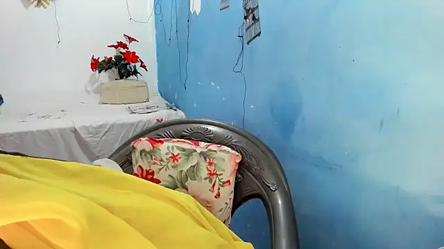 aarjulove online show from 2, 12, 2025