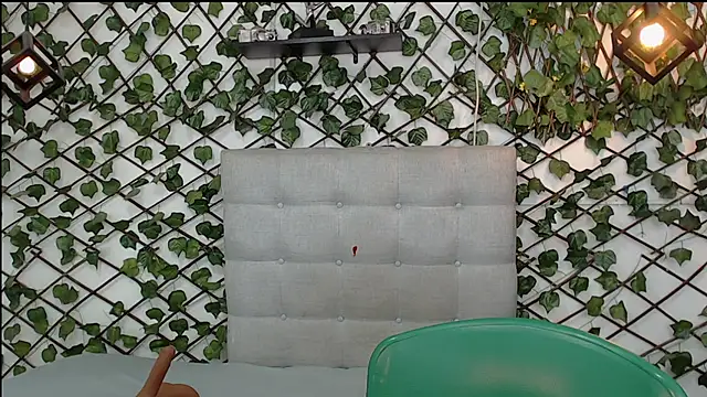 Snapshot of rous-55 chatting on 14, 3, 2025 rous-55 online show from 14, 3, 2025