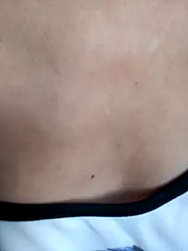 Nandasant09 online show from 8, 11, 2025