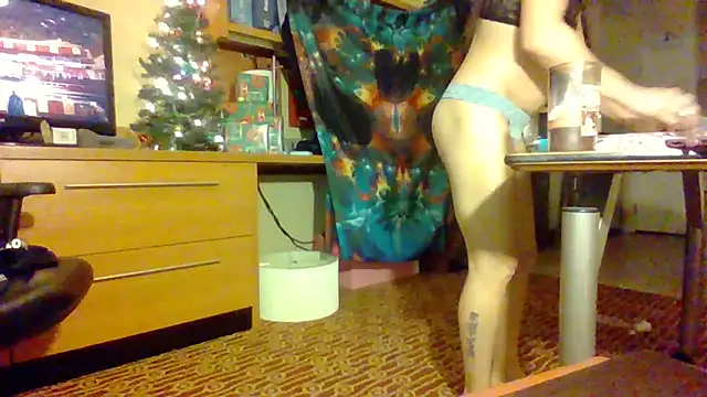 Snapshot of fantasymade69 chatting on 22, 12, 2024 fantasymade69 online show from 22, 12, 2024