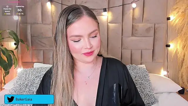 Snapshot of GaiaBaker chatting on 18, 2, 2025 GaiaBaker online show from 18, 2, 2025