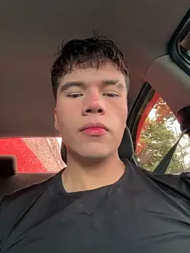 Logan smith1 online show from 15, 5, 2026
