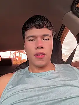 Logan smith1 online show from 2, 7, 2026