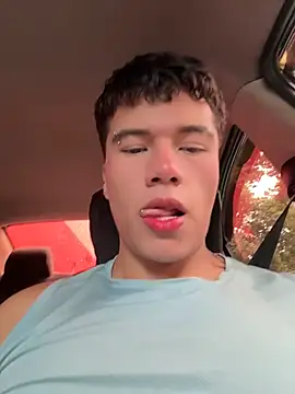 Logan smith1 online show from 4, 7, 2026