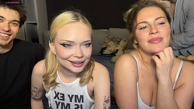 dollfromvenus online show from 4, 5, 2026