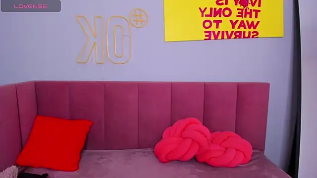 Diana Garrett online show from 20, 11, 2025