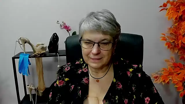 IrisDream online show from 10, 12, 2024