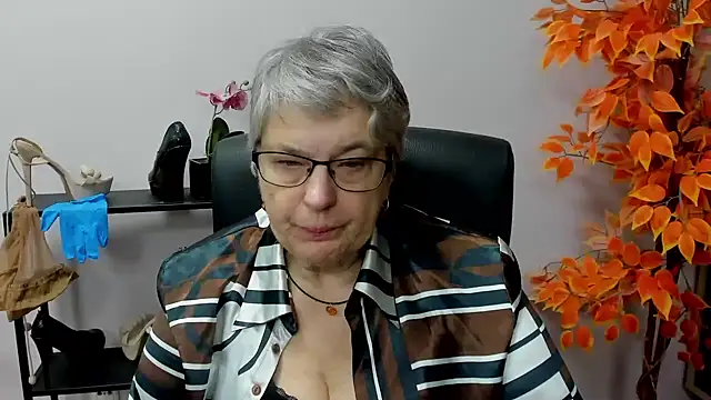 IrisDream online show from 11, 12, 2024