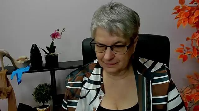 IrisDream online show from 18, 12, 2024