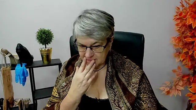 IrisDream online show from 28, 1, 2025