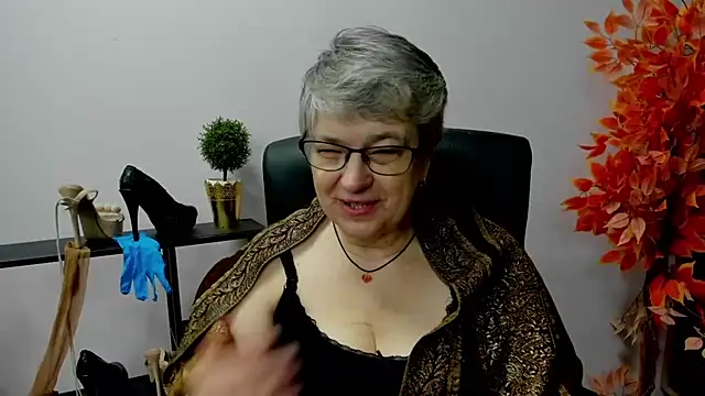 IrisDream online show from 13, 2, 2025