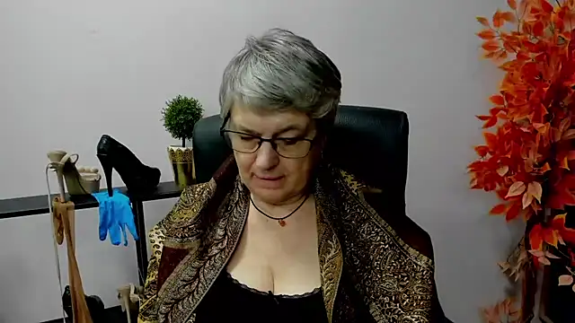 IrisDream online show from 13, 2, 2025