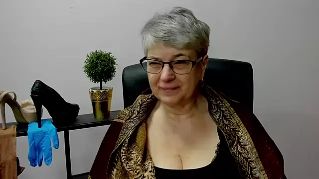 IrisDream online show from 17, 2, 2025