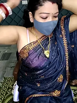 Cute-Raashii online show from 29, 1, 2025