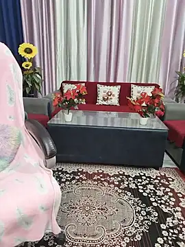 Cute-Raashii online show from 18, 5, 2026