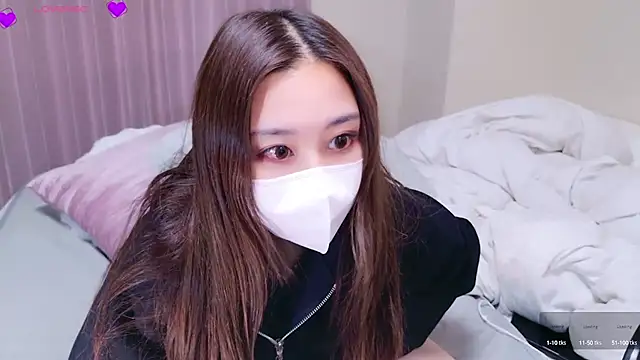 Snapshot of -satomi-jp chatting on 1, 2, 2025 -satomi-jp online show from 1, 2, 2025