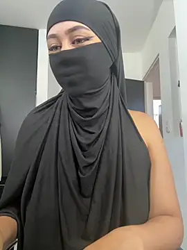 iiris  online show from 9, 10, 2025