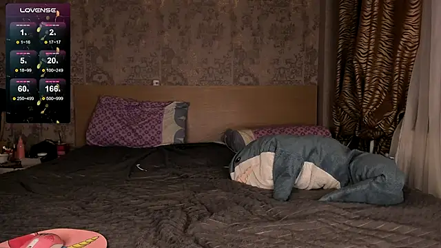 purebeautie13 online show from 25, 12, 2024