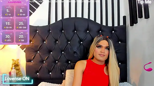 Snapshot of AllisonsweetZ chatting on 24, 12, 2024 AllisonsweetZ online show from 24, 12, 2024