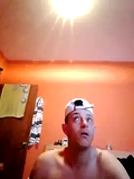 Fabiocapao01 online show from 26, 10, 2025