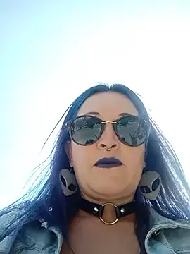 sophie banger online show from 27, 2, 2026