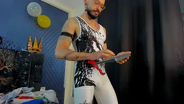 Snapshot of leondevereda chatting on 23, 2, 2025 leondevereda online show from 23, 2, 2025