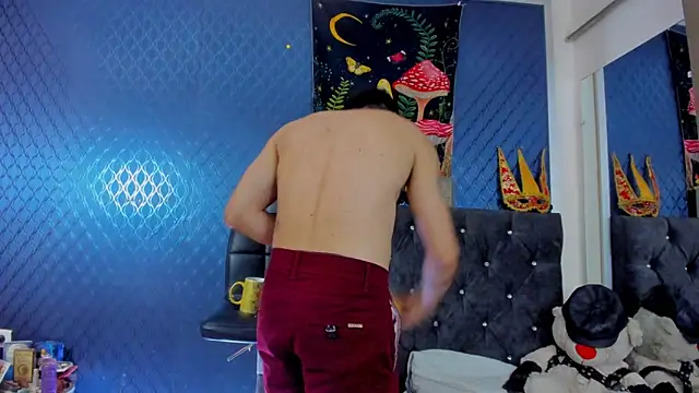 Snapshot of leondevereda chatting on 3, 3, 2025 leondevereda online show from 3, 3, 2025