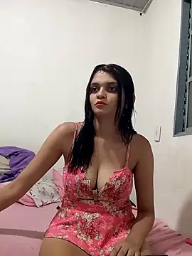 Snapshot of lilisilva22 chatting on 20, 12, 2024 lilisilva22 online show from 20, 12, 2024