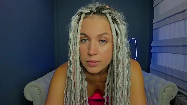 rock n roxy online show from 6, 3, 2025