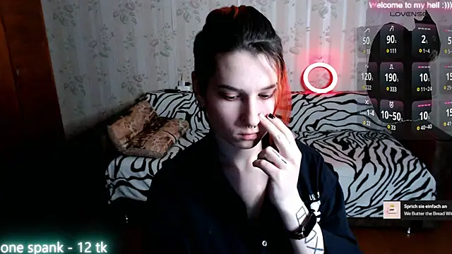 Miya Wey  online show from 4, 2, 2025