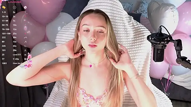 HollisBeckett online show from 6, 3, 2026